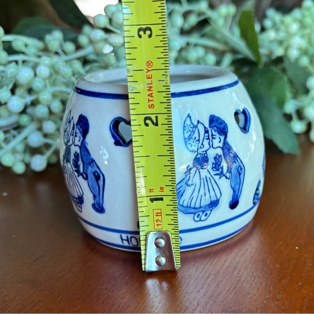Delft Blue Candle Holder Boy Girl Kissing Holland Dutch Vintage